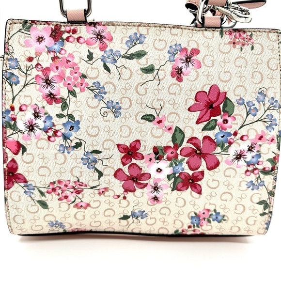 Guess Neutral Floral Crossbody Bag Purse - Picture 9 of 10